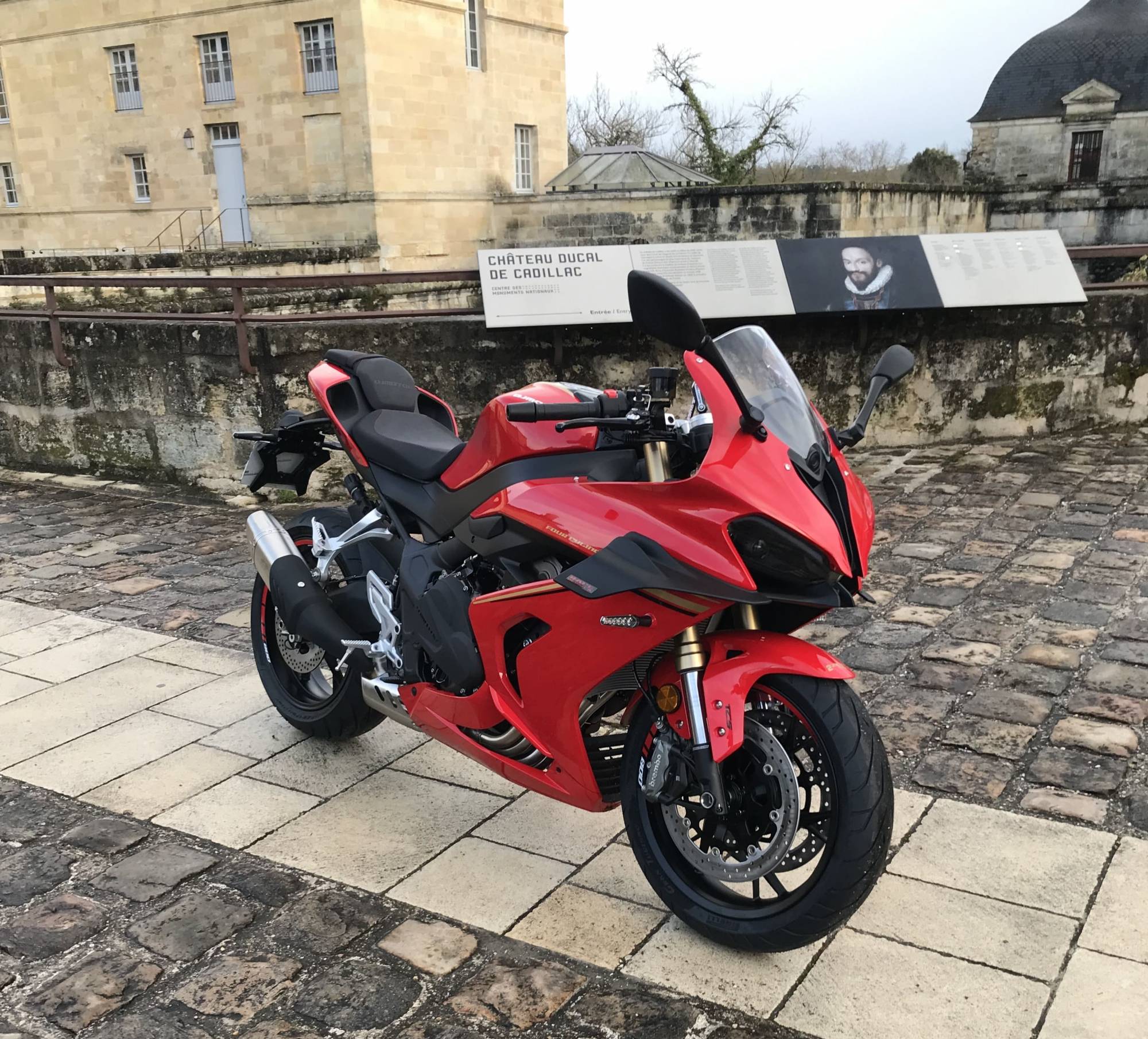 Srk800rr Gironde