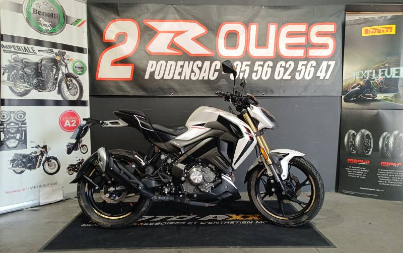 KEEWAY 125 RKF 1690€